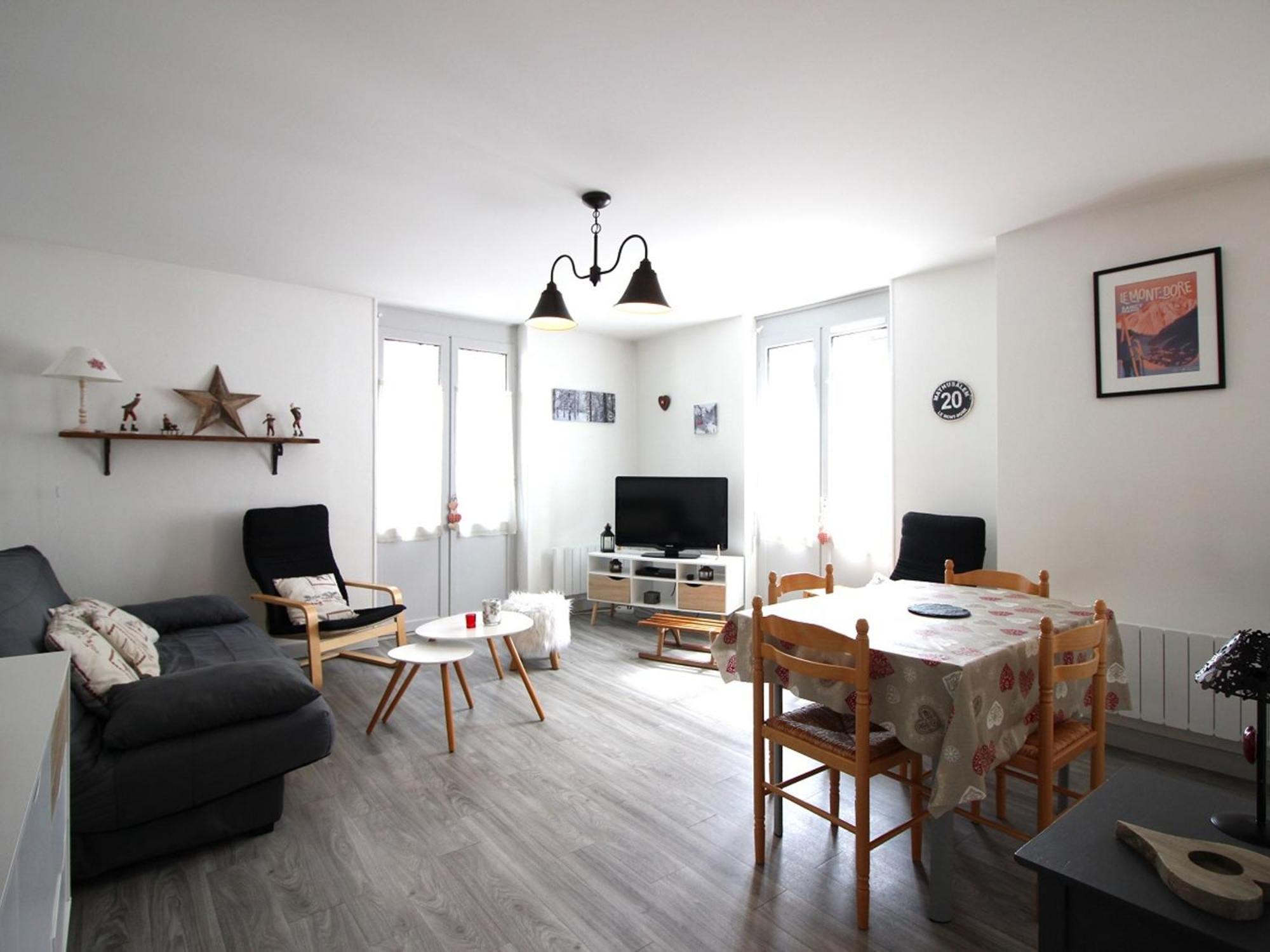 Appartement F2 6 Couchages Centre-Ville Proche Thermes - Fr-1-415-15 Le Mont-Dore Exterior photo